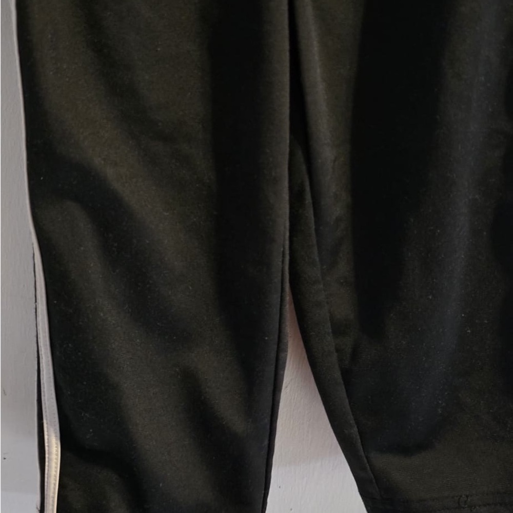 Adidas Black and White Athletic Tracksuit - Picture 12 of 16